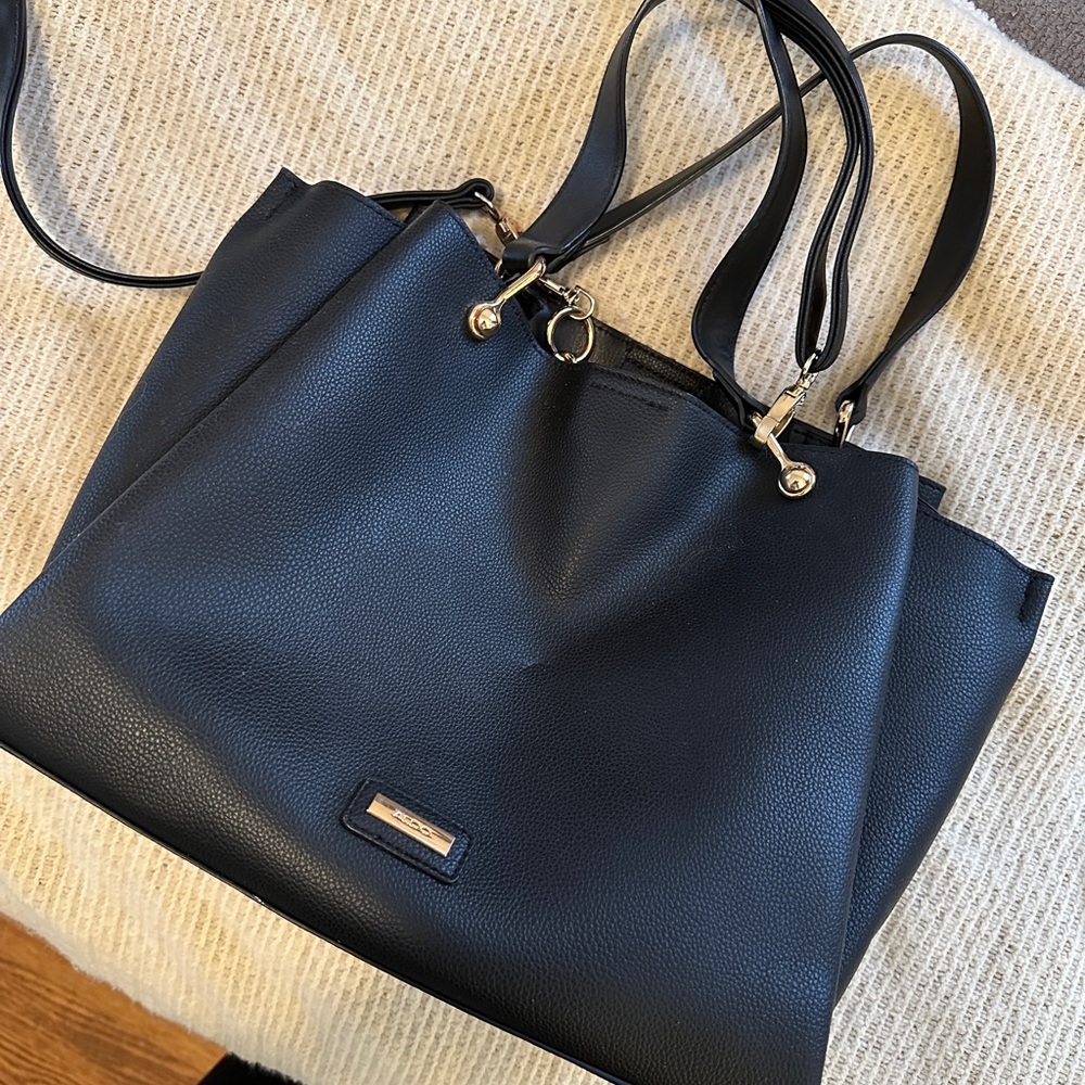 Aldo Black Purse!
